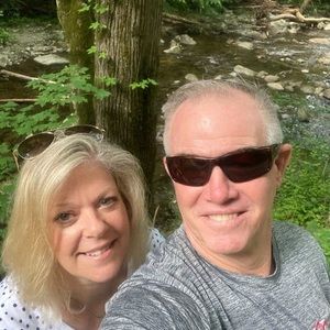 Meet your Posher, Les